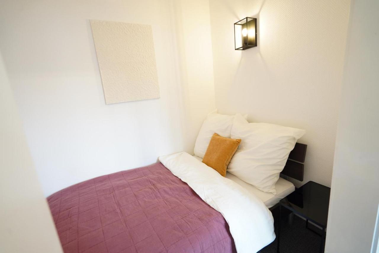 Dein Flughafen Messe Appartment Nahe Duesseldorf 1 Дуйсбург Екстериор снимка
